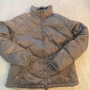 The North Face Women's Silver Gray 550 Puffer Coat Sz XL